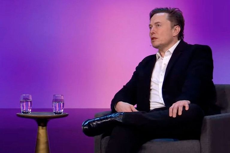 Илон Маск снова холостяк – его бросили из-за тайных детей Илон Маск снова холостяк – его бросили из-за тайных детей