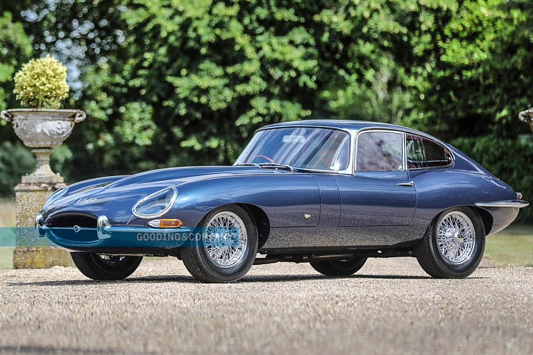 На продажу выставлен первый серийный Jaguar E-type 1961 года c правым рулем