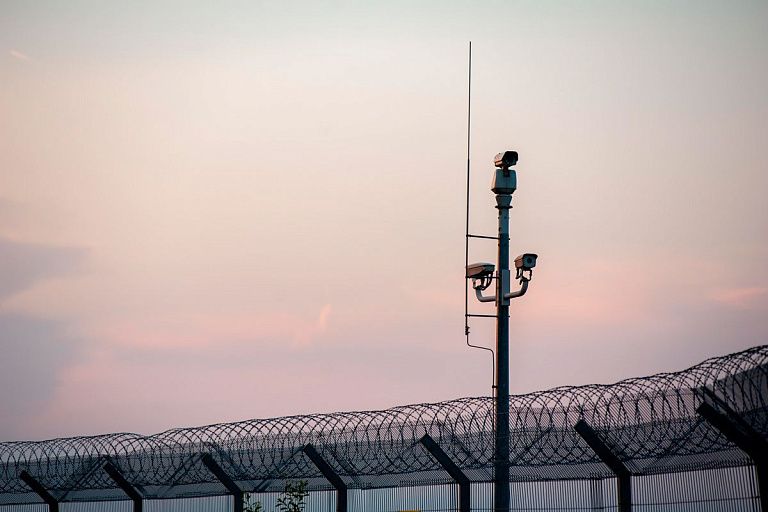 Польша объявила тендер на строительство электрозабора на границе с Беларусью Польша объявила тендер на строительство электрозабора на границе с Беларусью