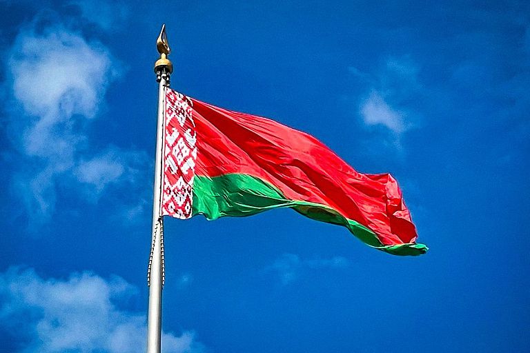 Государственный гимн будет звучать на всех линейках 1 сентября Государственный гимн будет звучать на всех линейках 1 сентября