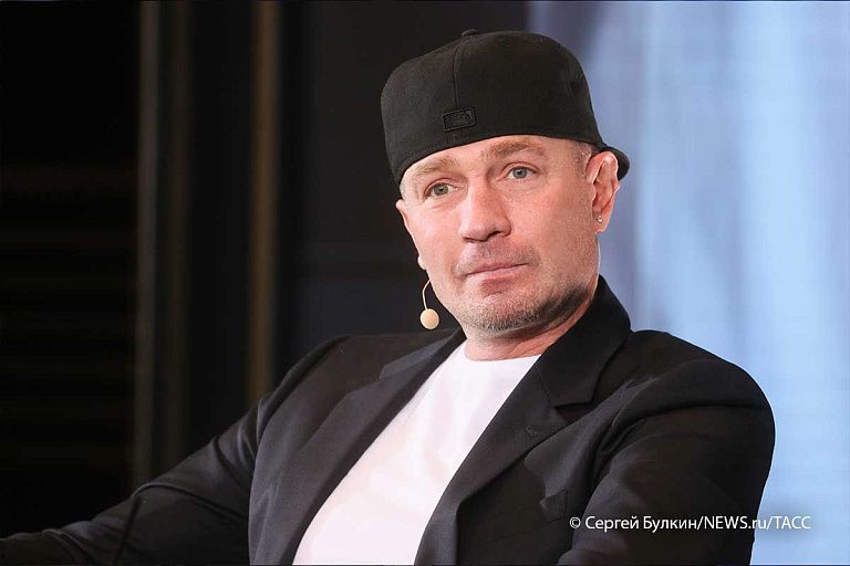 Железный человек: Костомаров довел до слез судей "Аватара" – видео Железный человек: Костомаров довел до слез судей "Аватара" – видео