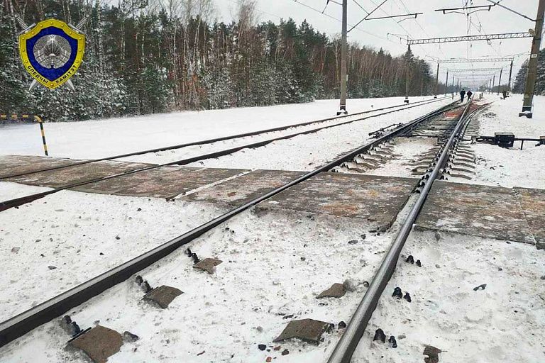 Житель Ивацевичского района погиб под колесами поезда Житель Ивацевичского района погиб под колесами поезда