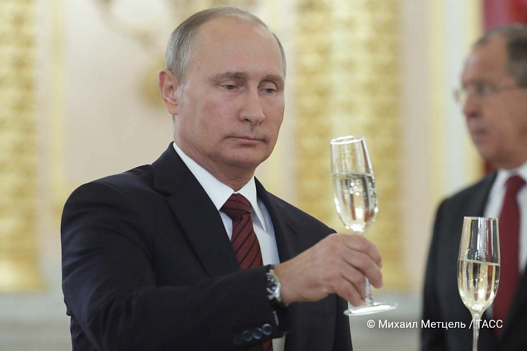 Путин рассказал, как победить алкоголизм в России Путин рассказал, как победить алкоголизм в России