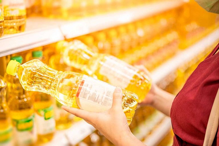 Опасное подсолнечное масло из России запретили продавать в Беларуси Опасное подсолнечное масло из России запретили продавать в Беларуси
