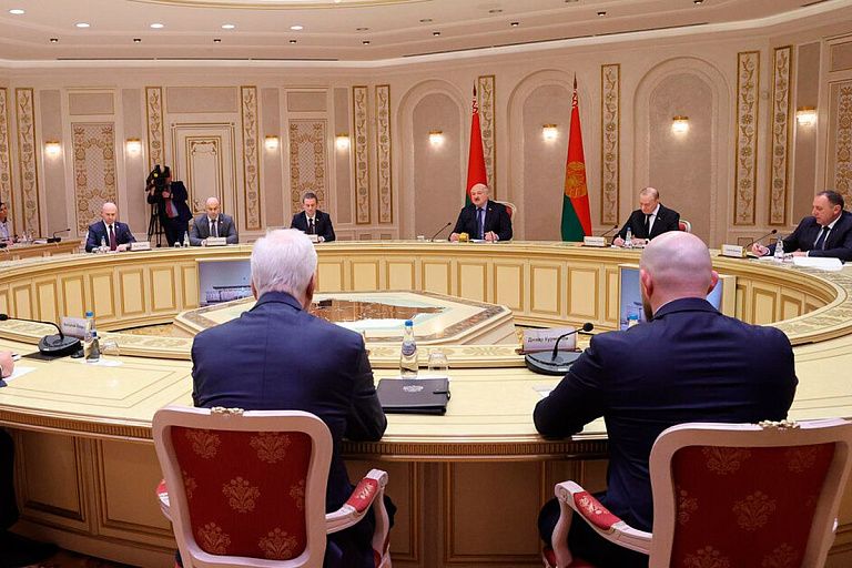 Лукашенко высказался о трагедии в "Крокус Сити Холле" Лукашенко высказался о трагедии в "Крокус Сити Холле"