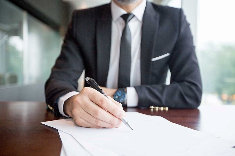 Как вызвать нотариуса на дом в Беларуси – рассказываем инструкцию Как вызвать нотариуса на дом в Беларуси – рассказываем инструкцию