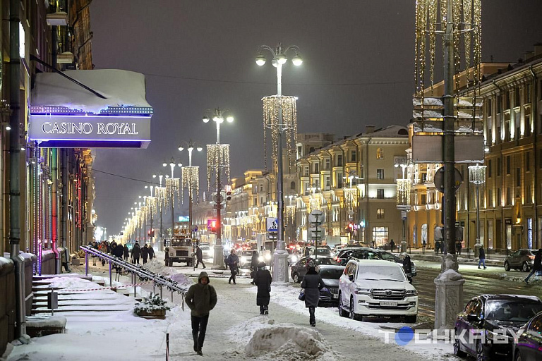 В Минске 23 декабря от снега очистили крыши 173 зданий В Минске 23 декабря от снега очистили крыши 173 зданий