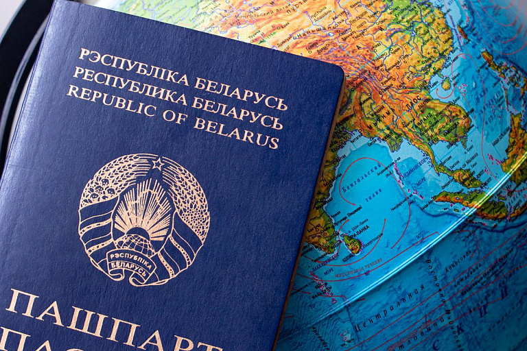 За два месяца в Польшу переехало более 10 тысяч белорусов За два месяца в Польшу переехало более 10 тысяч белорусов