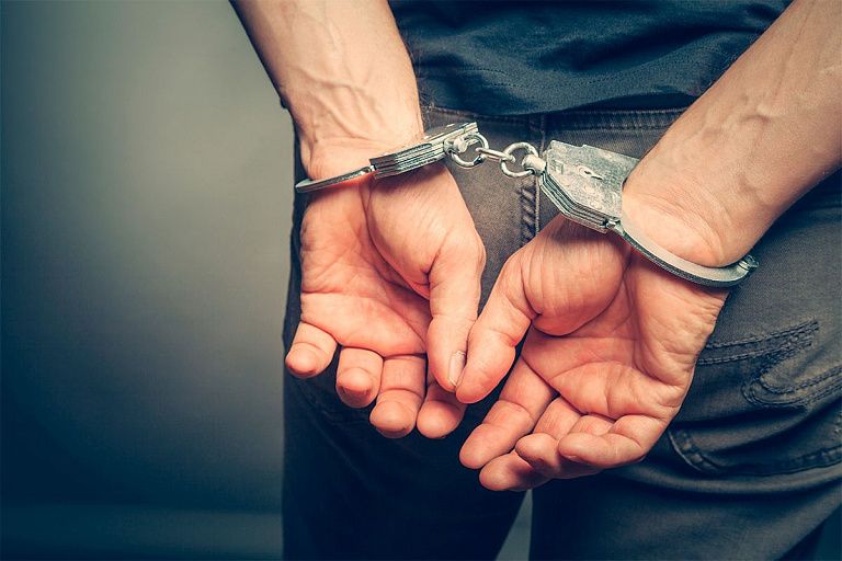 Минчанину грозит 13 лет за интим-переписку с 11-летней школьницей Минчанину грозит 13 лет за интим-переписку с 11-летней школьницей