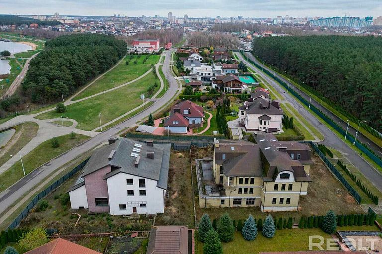 Показываем, как выглядит дом за рекордные $4,5 млн, который продают в Минске Показываем, как выглядит дом за рекордные $4,5 млн, который продают в Минске