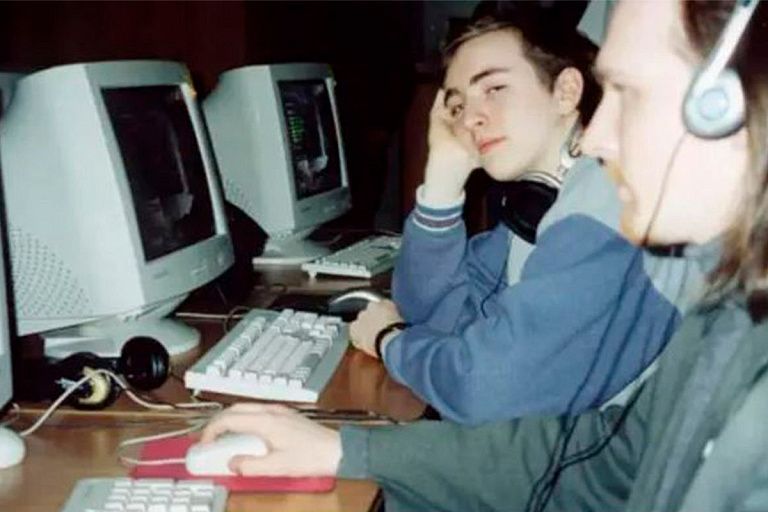Уже 20 лет прошло: вспоминаем игры из компьютерных клубов "нулевых"