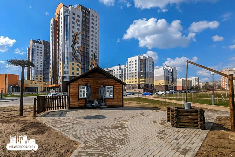 В спальном районе Гродно построили дом из "Белых рос" В спальном районе Гродно построили дом из "Белых рос"
