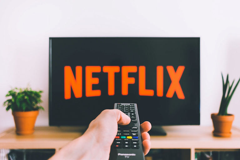Новые "Очень странные дела" и звезда "Люпена" - майские новинки Netflix Новые "Очень странные дела" и звезда "Люпена" - майские новинки Netflix
