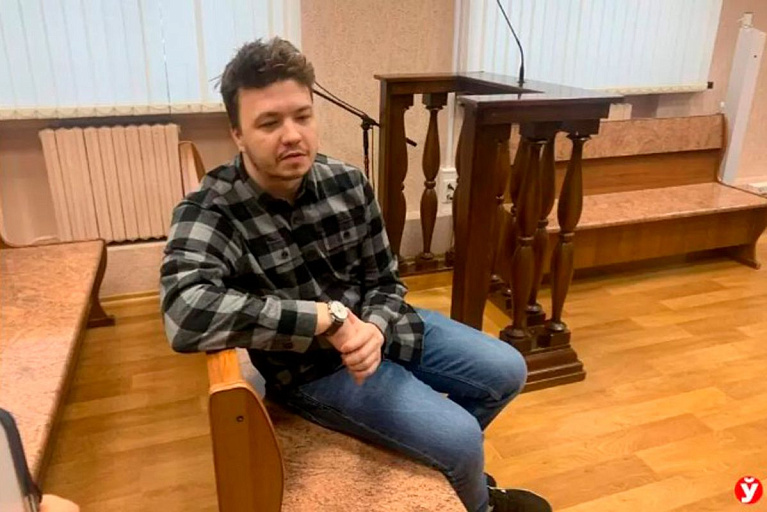 Роман Протасевич помилован Роман Протасевич помилован