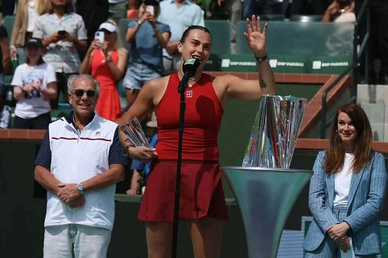 Арина Соболенко значительно оторвалась в рейтинге WTA от Иги Свентек Арина Соболенко значительно оторвалась в рейтинге WTA от Иги Свентек