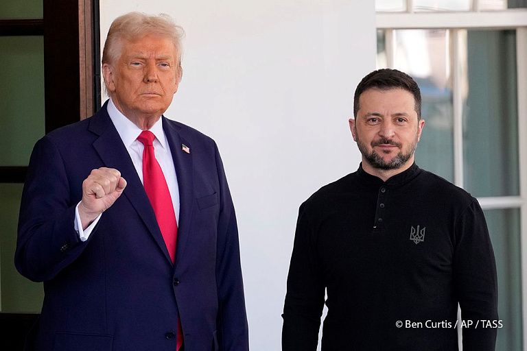 Прекращение огня, поставки ПВО и минералы: о чем говорили Трамп и Зеленский Прекращение огня, поставки ПВО и минералы: о чем говорили Трамп и Зеленский
