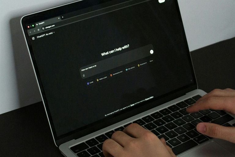 ChatGPT выдумал историю об отце-детоубийце – тот очень обиделся ChatGPT выдумал историю об отце-детоубийце – тот очень обиделся