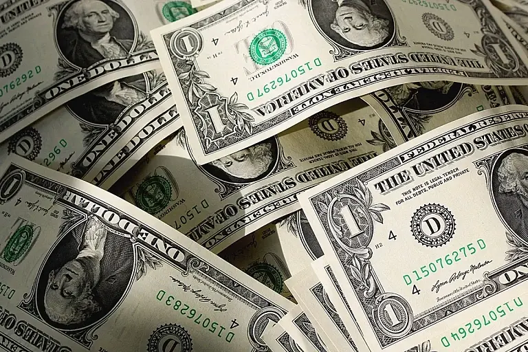 В Беларуси падает доллар: результаты торгов на БВФБ от 24 марта В Беларуси падает доллар: результаты торгов на БВФБ от 24 марта