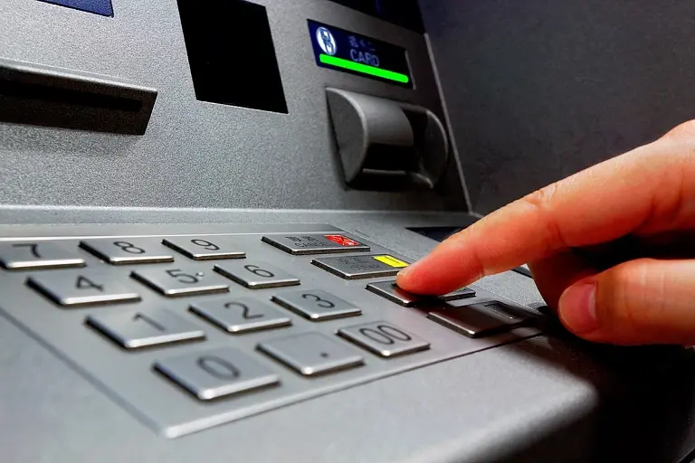 В Беларуси 25 марта не будут работать банковские карты – кому запастись наличкой В Беларуси 25 марта не будут работать банковские карты – кому запастись наличкой